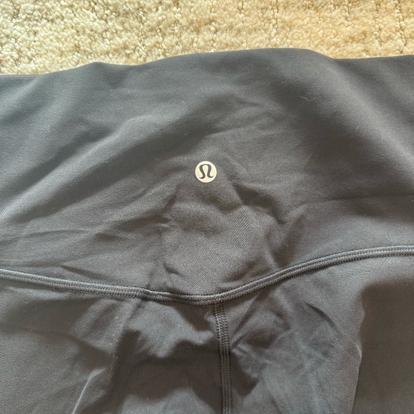 LIKE NEW! lululemon Align High-Rise Pant 28" - BLACK - 8 - Picture 4 of 4